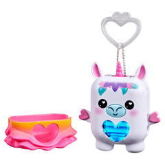 Nano-MALS Meadowmist unicorn close-up highlights a tiny, portable friend for imaginative play.