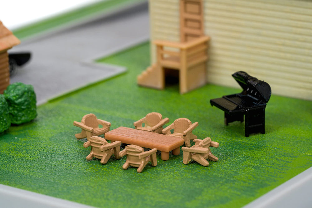 Nano Scene Jada display-ready diorama fits desks, shelves, and cabinets.