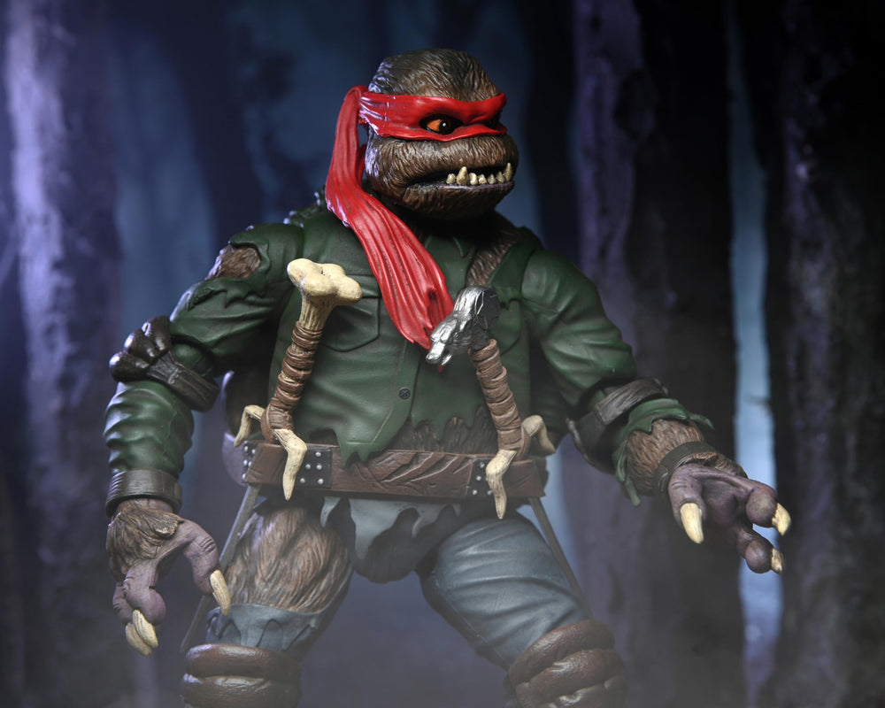 NECA Wolfman figure includes animal trap accessory for display