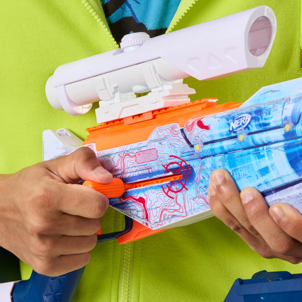 Nerf Loadout Arctic Zerostriker bolt-action mechanism enables quick, ready shots.