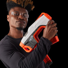 Nerf Pro Sender darts and magazine show a 30-dart kit for extended battles.