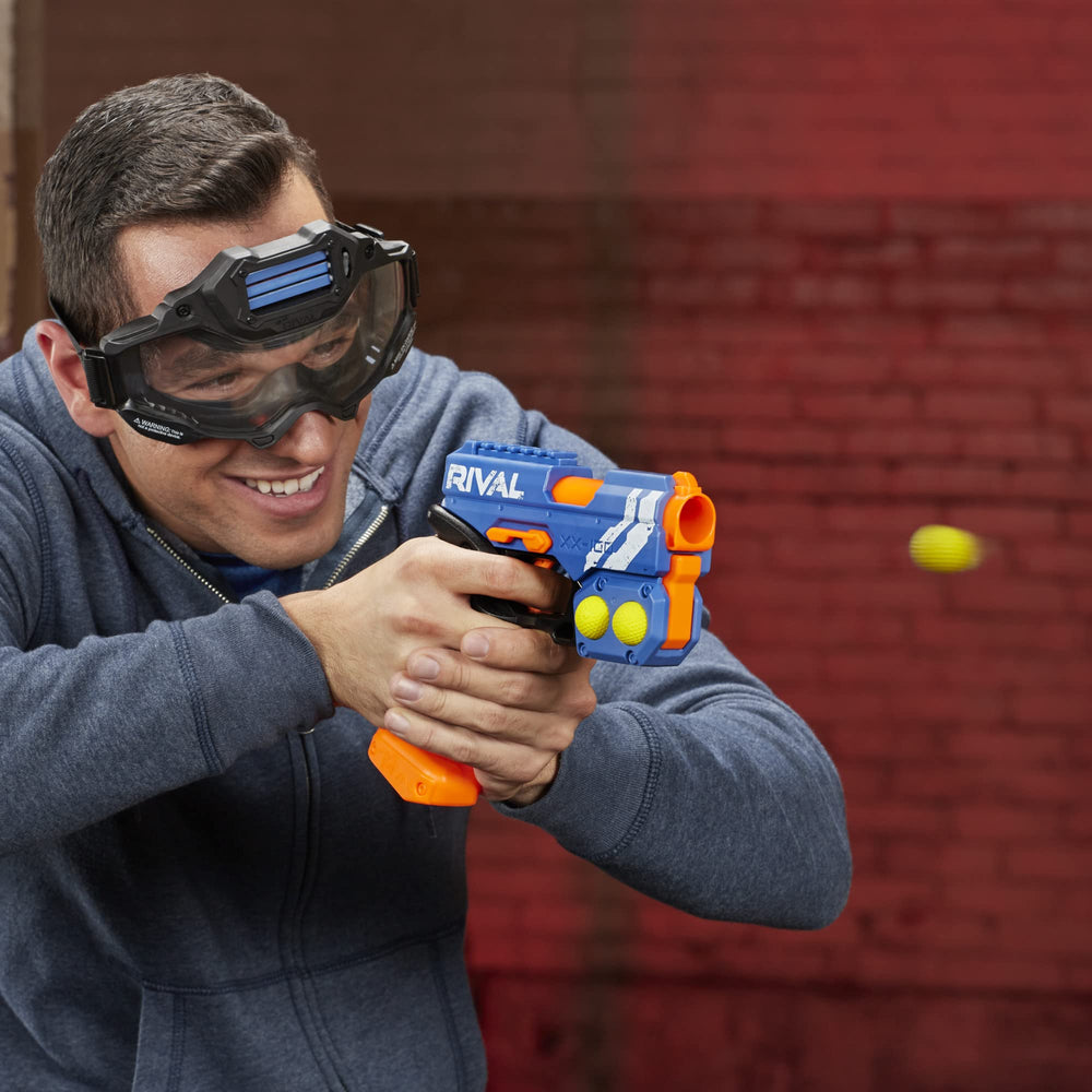 Nerf Rival Knockout XX-100 compact design fits in small play areas.