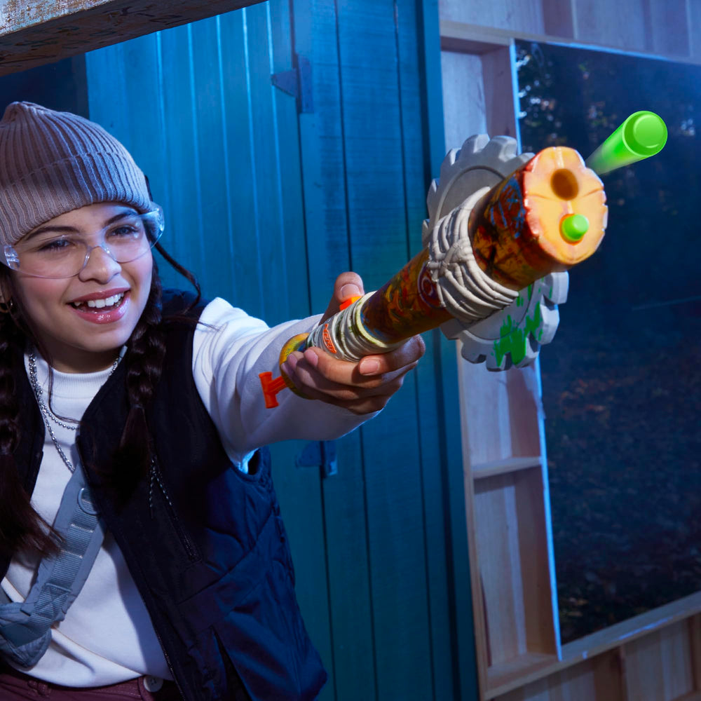 Nerf Zombie Strikeout 2-dart blast enables rapid shots in zombie-themed battles.