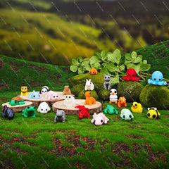NEXT STOP M bear figurine with movable joints for tactile play