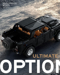 Nifeliz L002 off-road model on desk diorama display for office inspiration.