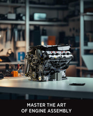 Nifeliz V8 piston assembly demonstrates synchronized movement for hands-on insight.