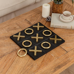 NIKKY HOME 3D X and O pieces provide tactile play experience.