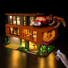 Nitemode Twilight Cullen House LED kit setup demonstrates easy installation for display