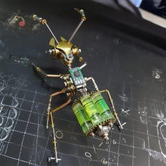 NUOSHANZS Gatling Ant brass gears detail on mechanical model.