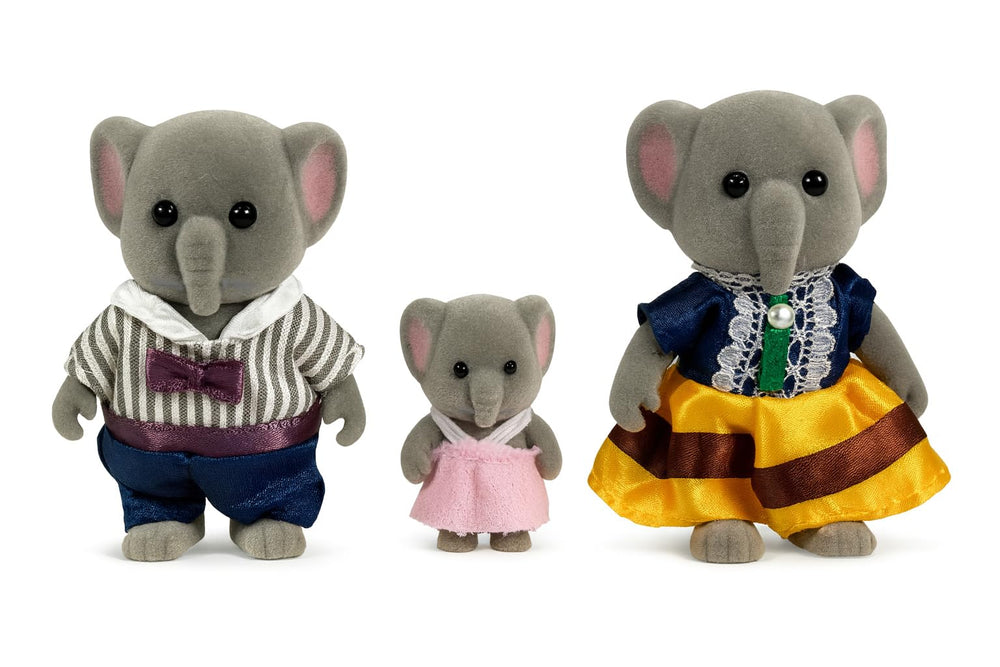 OLEOCA Belmont Family trio figures for calm, imaginative pretend play sessions.