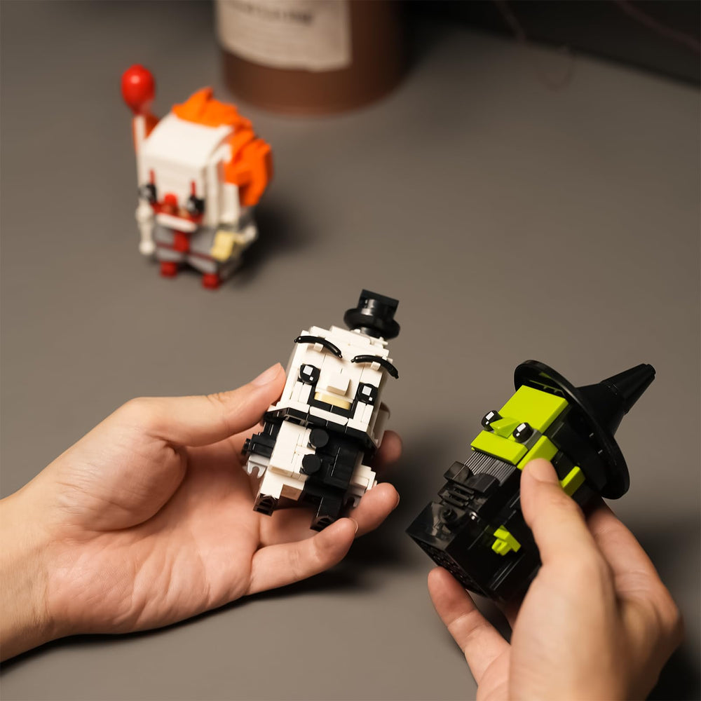 Onederbkk LEGO-compatible Building Kit — easy integration with standard bricks.