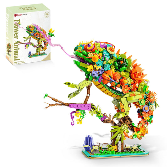OQMI chameleon building set front view with flowers, ideal decorative piece for home or office.
