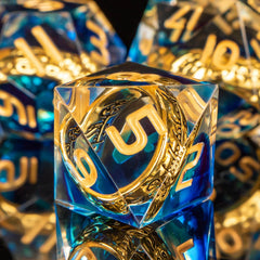 OUKELANWO blue-gold resin D8 close-up ready for play