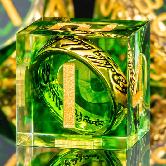OUKELANWO Magic Lord Rings dice set in a tin box, ideal gift for D&D players.