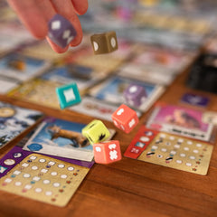Pandasaurus Fox Experiment sponsor bonuses on display, hinting at end-game strategy.