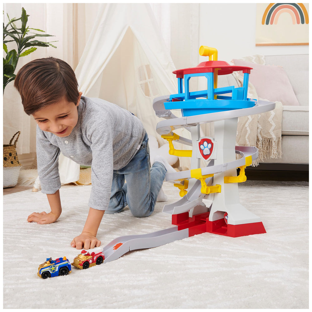 PAW Patrol Adventure Bay Rescue Way Playset exclusive Chase vehicle inclusion