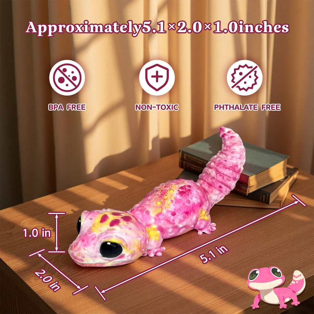 Peledic Taba Gecko Squishy in hand demonstrates portable stress relief on the go.