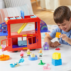 Peppa Pig roundabout action feature encourages spinning fun.