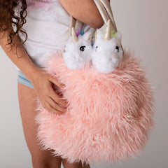 Perfectto Design unicorn blanket offers cozy snuggle moments