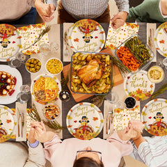 PERFQU heavy-duty paper material ensuring sturdy plates for meals