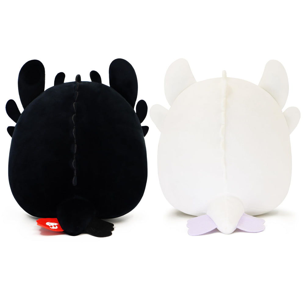 Periyholev dragon face with embroidery adds charm to playtime.