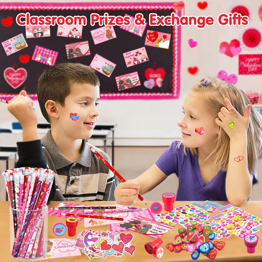 Phaorui gift cards simplify wrapping and customization in classrooms.