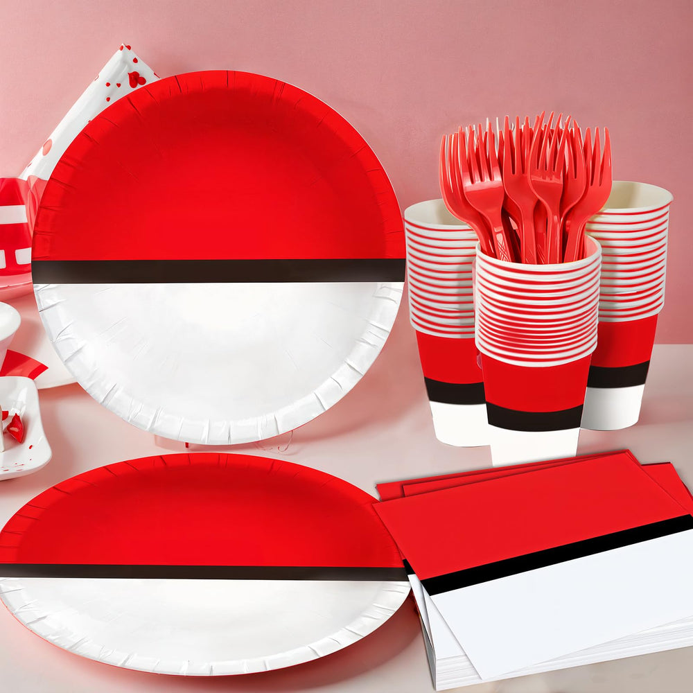 Phiemate balloons add playful decorations and festival mood.