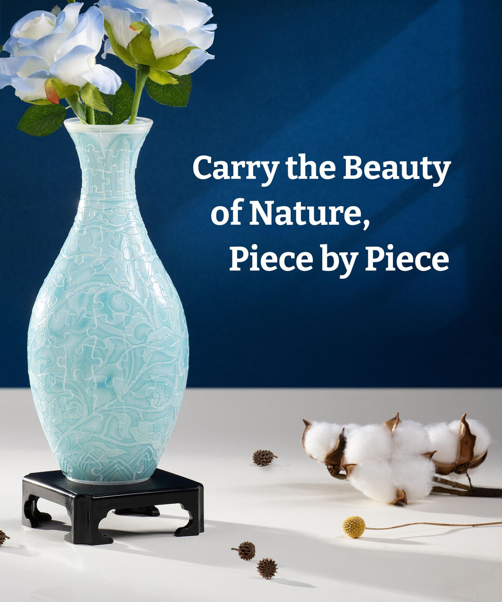 PieceRelax Winter Grace water cup detail supports easy floral arrangement