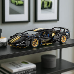 PIKARO spoiler and interior detail support immersive model viewing.