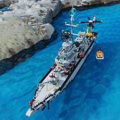 PinkBee battleship lifeboat boom release adds dramatic detail.