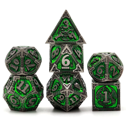 PJOY dragon-dnd-dice-green-case: striking dragon motif enhances immersion and collection display.