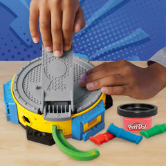 Pipes and shapes expand storytelling options in Play-Doh Hulk Smash kit.