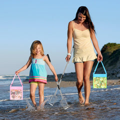POILKMNI beach sand sifter set with two pieces for efficient shell collection.