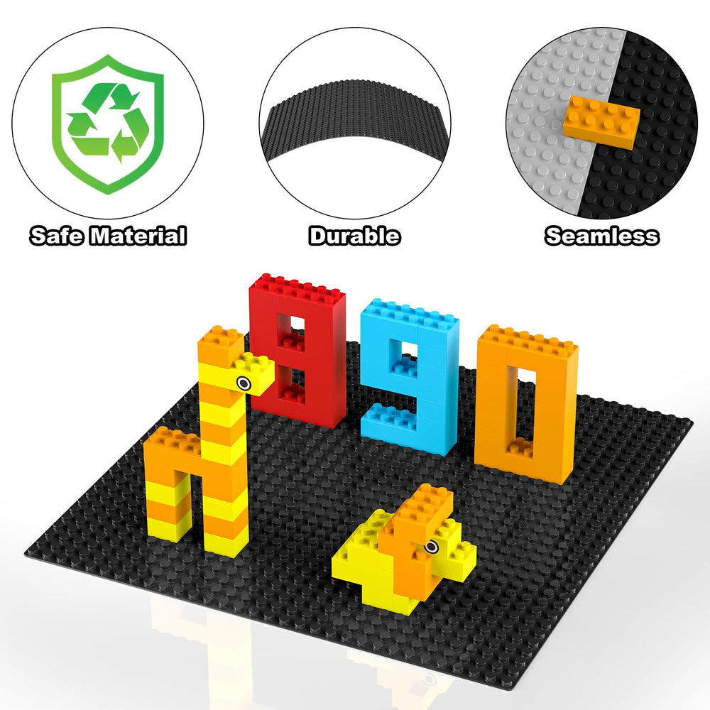 Pokiiulk durable plastic baseplates withstand frequent use and reconfigurations.