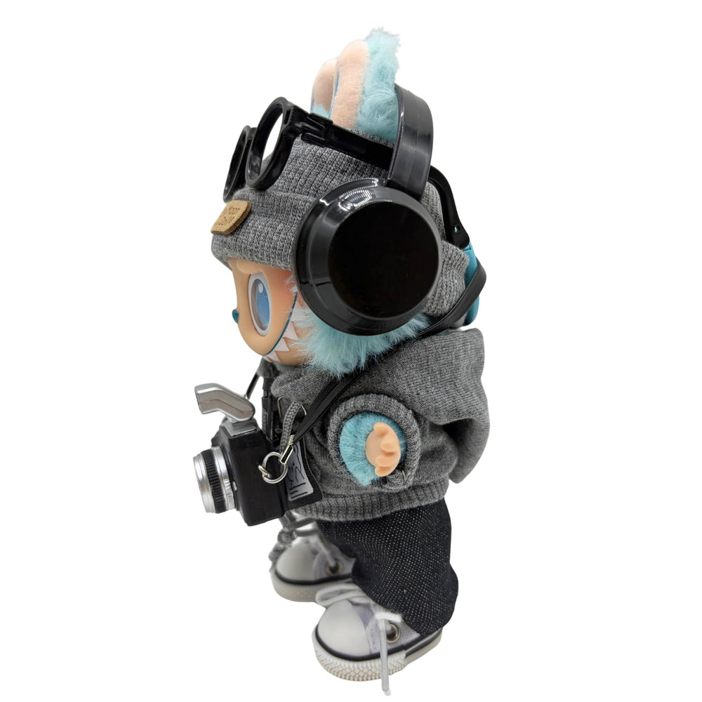 Popdollwear Labubu interactive camera with light and click sound for pretend photography.