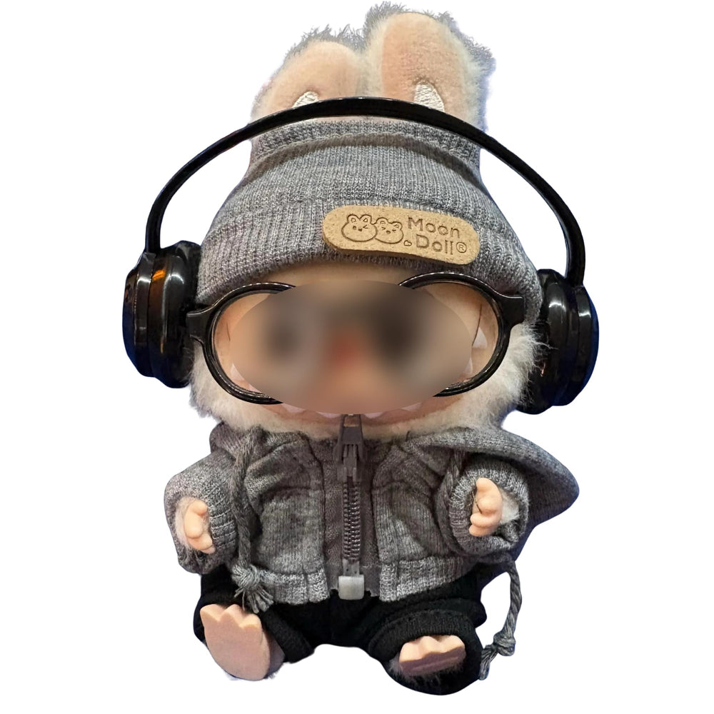 Popdollwear Labubu miniature headphones complete the tech-ready outfit.