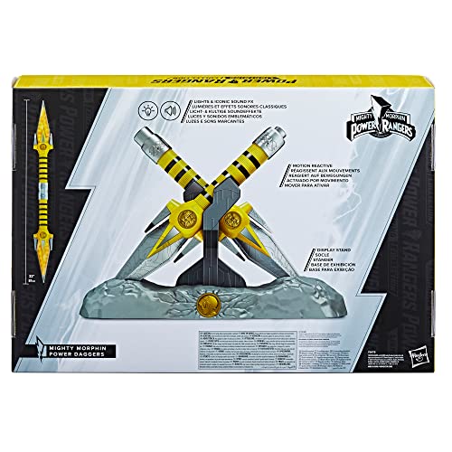 Power Rangers Lightning Collection Mighty Morphin Daggers illumination close-up showing electronic lights