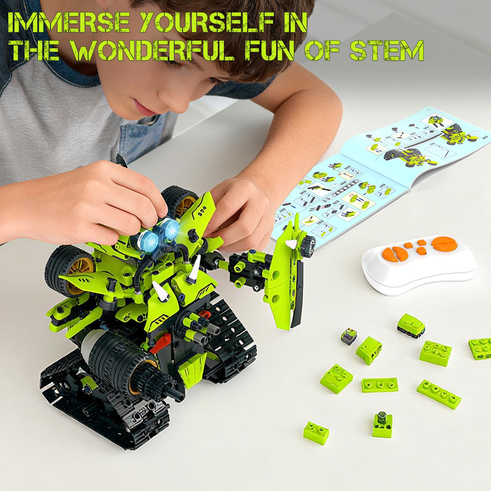 QHECTTY kids playing with the kit emphasizes collaborative, hands-on STEM exploration.