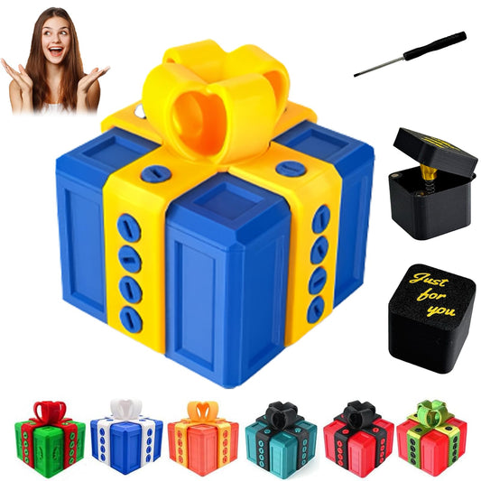 RAESOUL annoying present screws close-up, ideal for a playful unboxing prank