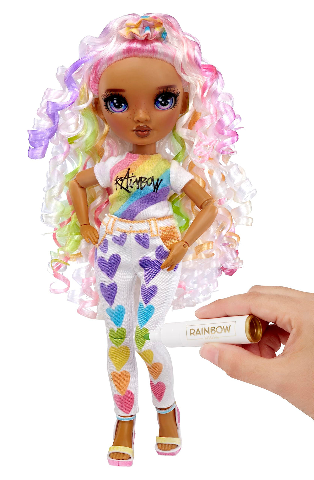 Rainbow High Color & Create marker set close-up shows washable colors for easy reuse