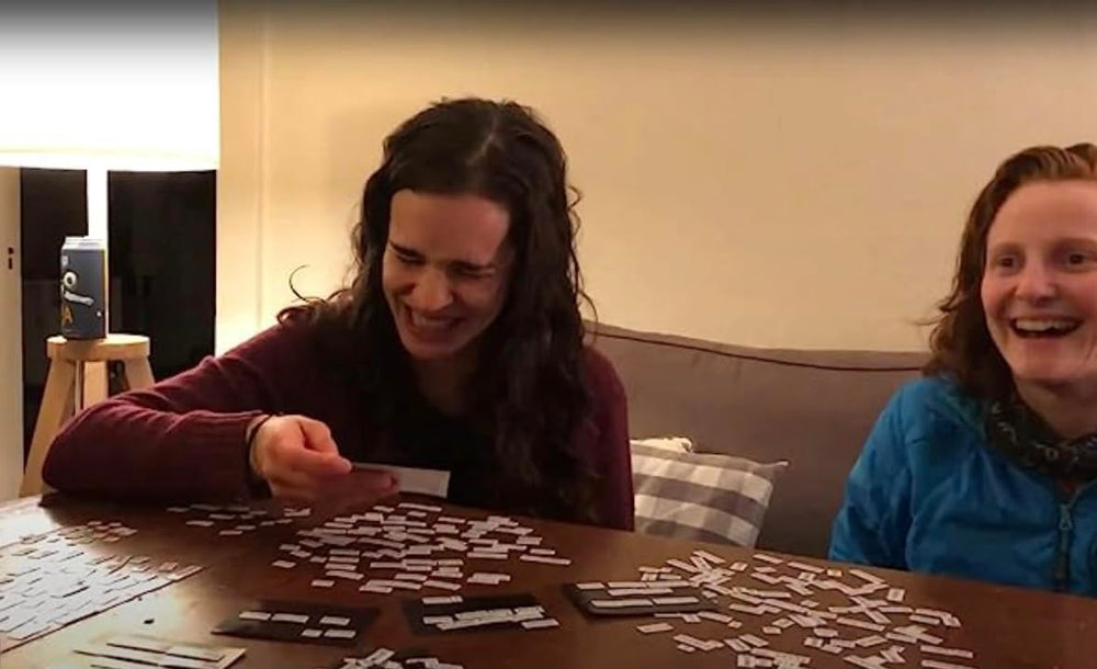 Ransom Notes Expansion Pack One unboxing reveals prompts and magnets for fun.