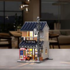 RAVAYO tea house scene model for display and storytelling.