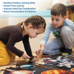 Complete puzzle size of 17.8 cm square for compact play