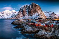 Ravensburger Hamnoy handcrafted tooling highlights unique piece shapes for precise interlock