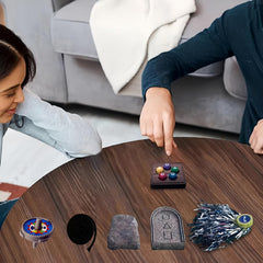ReeRaa Paeng-y spinning top: engaging floor play.