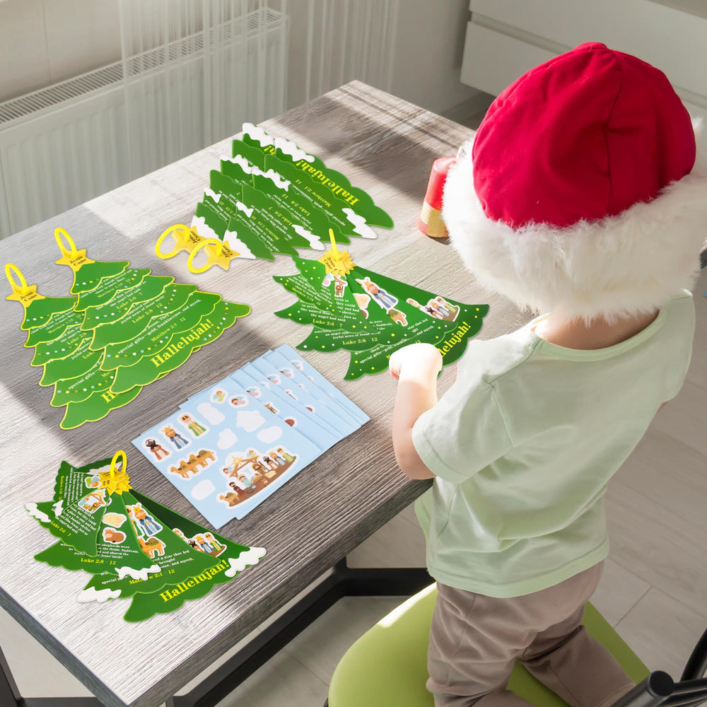 Renbuzhu Christmas party decor kit enhances group celebrations.