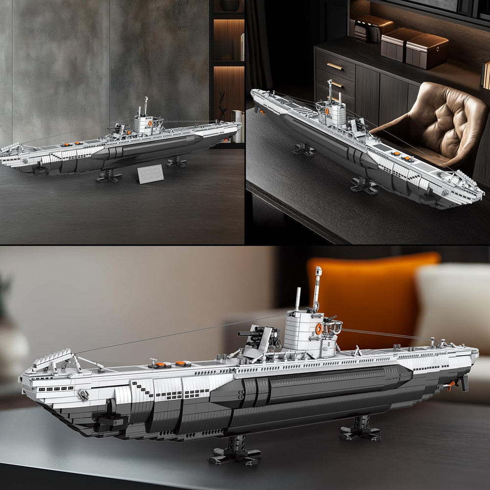 Reobrix U-Boat Submarine bricks-pile showing high-quality pieces