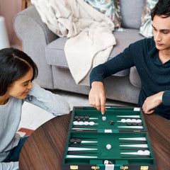 RERIVER backgammon weighs 3.3 pounds for easy carrying.