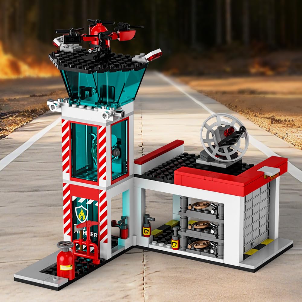 RiceBlock building-block components close-up reveals sturdy pieces for durable play.