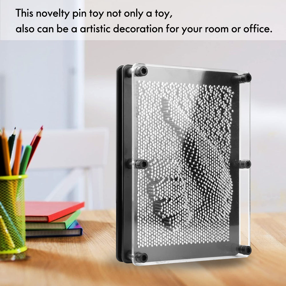 RLINGX pin art board with object impression demonstrates versatile sculptural possibilities.